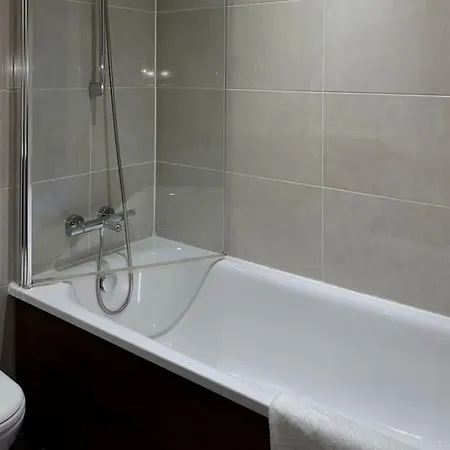 Cosy City Centre Apartment With Parking Birmingham Exterior photo